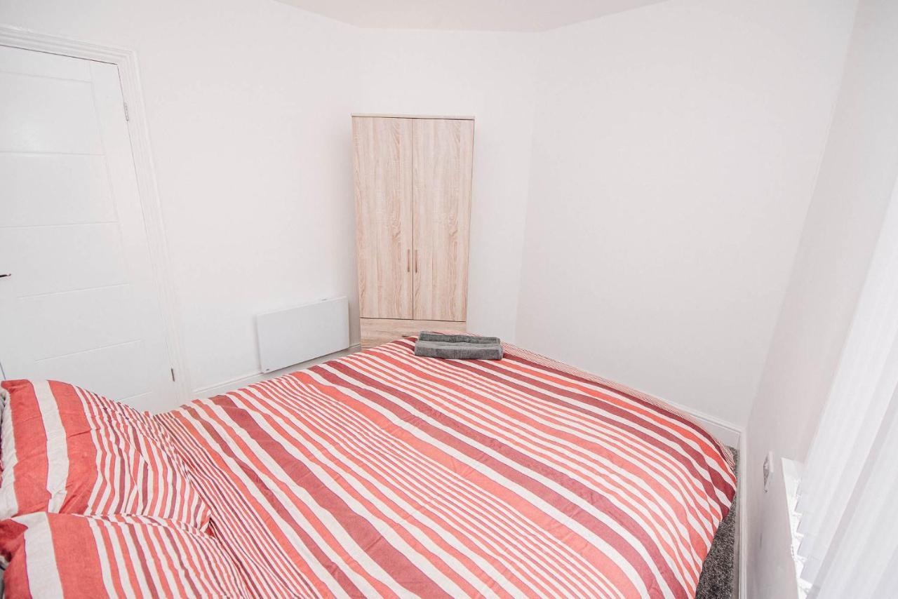Florence Avenue, Apartment 2 ดอนคาสเตอร์ ภายนอก รูปภาพ